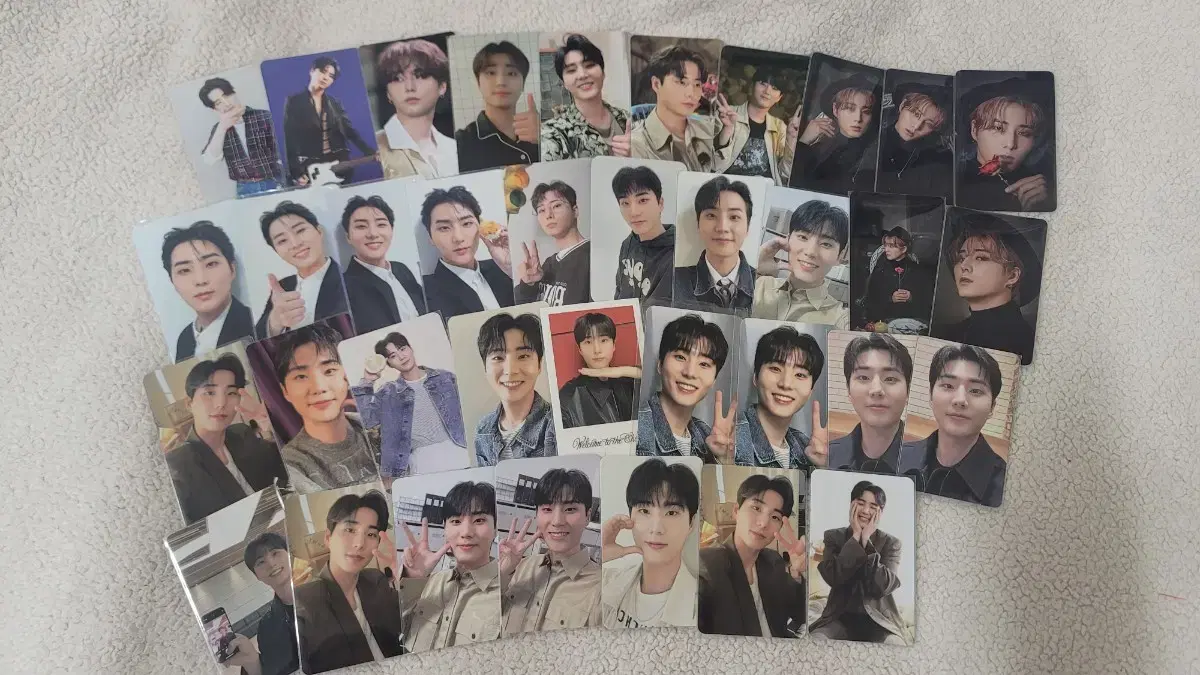 Day 6 Young K photocard 84 photos in bulk wts mirror selfie included