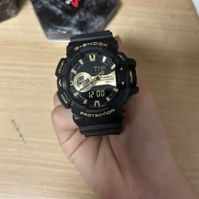 G-Shock GA-400 시계