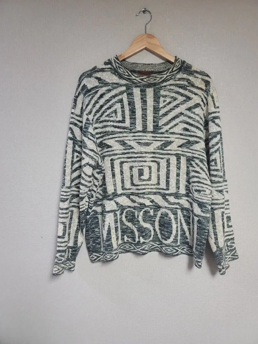 Missoni. Missoni. Knit. 105