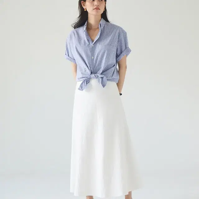 [새상품] 얼바닉30 cine linen skirt S사이즈