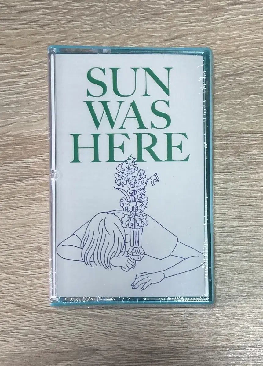 sunwashere (sunwashere) sealed Sells cassette tapes