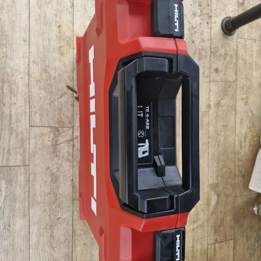 [HILTI]힐티충전함마드릴TE4 A22배터리2개. 풀쎄트