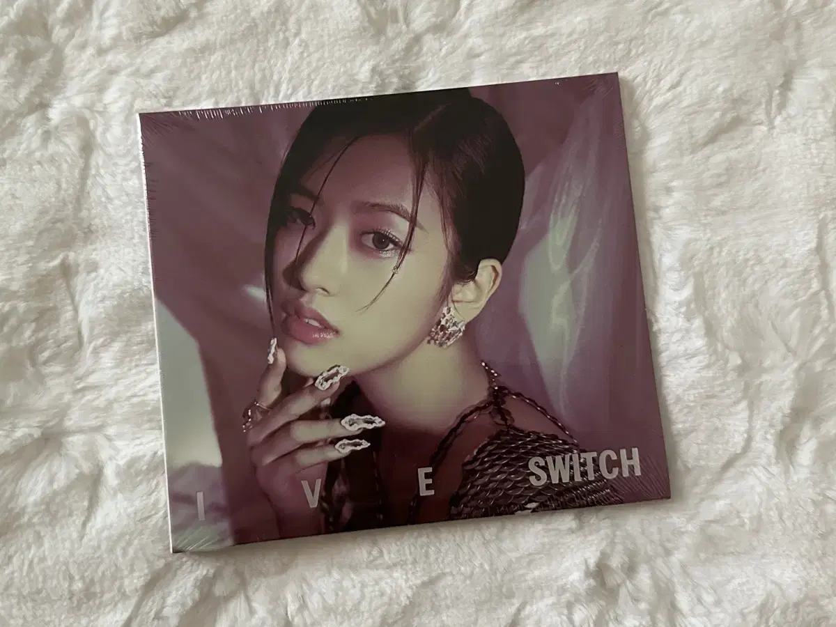 Unsealed] ive Switch digipack sealed yujin