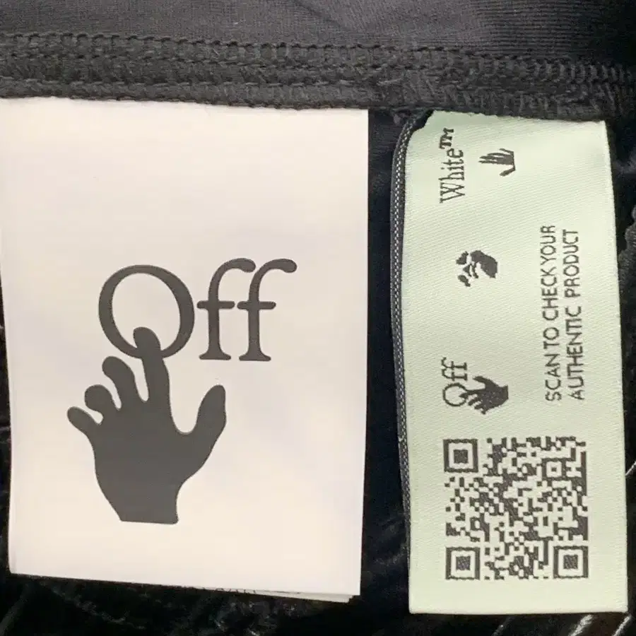 Off-white 오프화이트 포켓 밴딩 카고팬츠