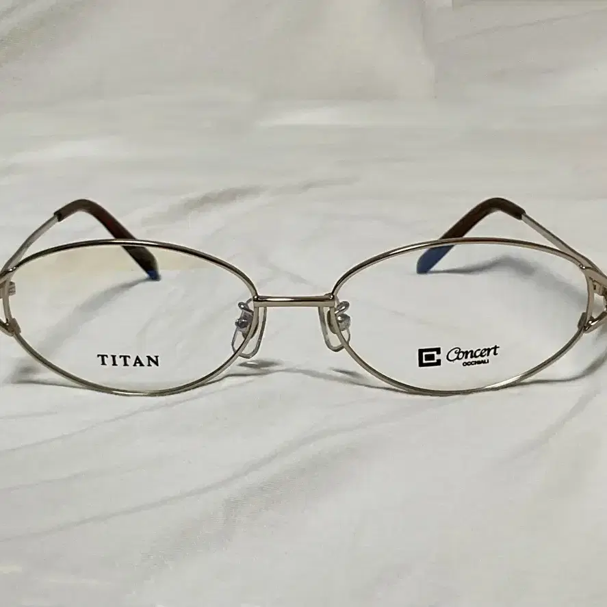 새상품) titan vintage glasses