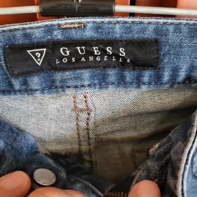 GUESS 여자 청바지 허리25