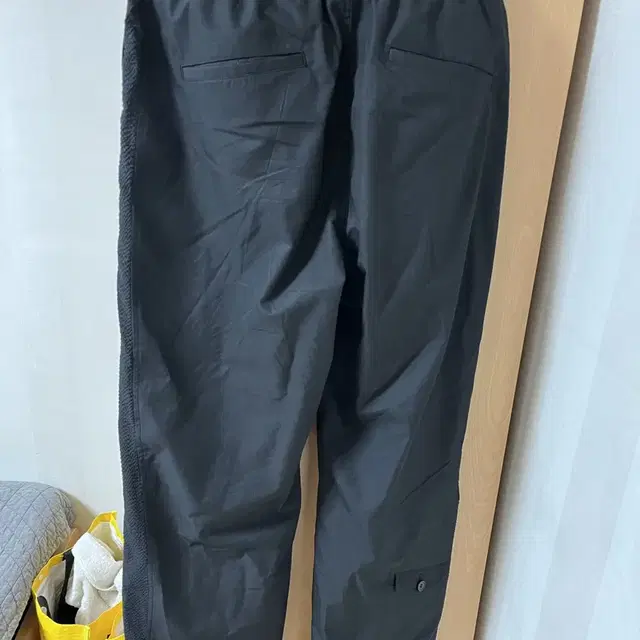 큐레이티드퍼레이드 POCKET TROUSER BLACK46