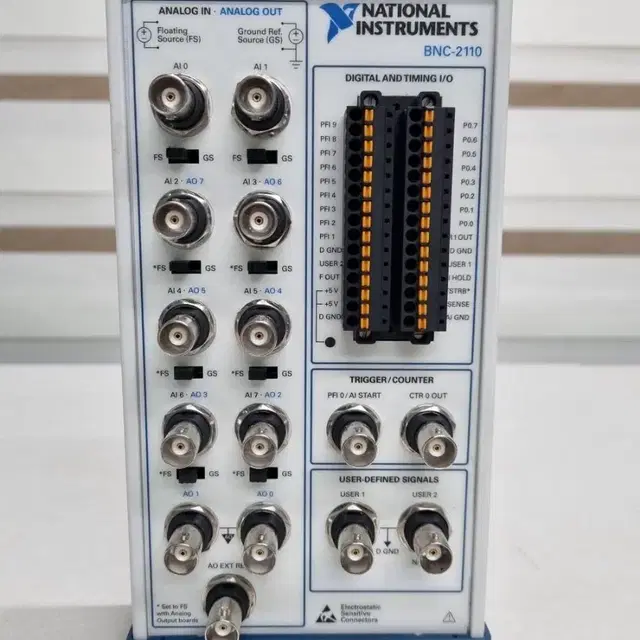 National Instruments BNC-2110