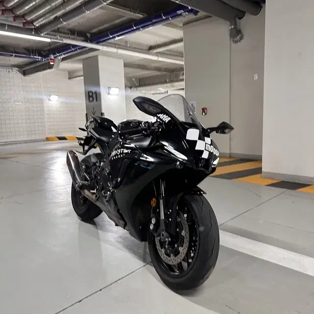 야마하yzf r1