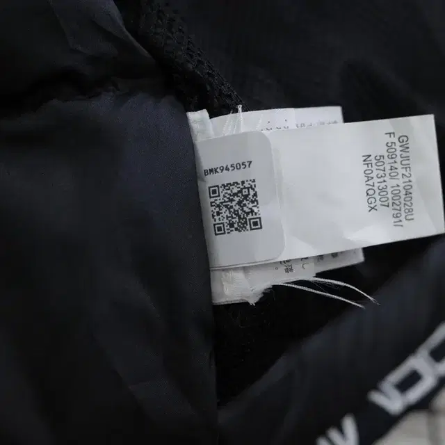 21FW Supreme x The North Face Coldwork