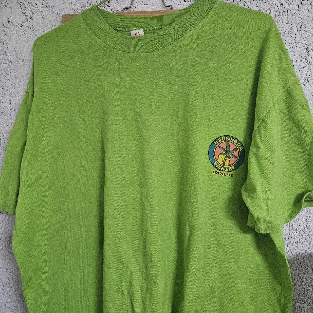 Vintage Marijuana Pattern T-Shirt XL