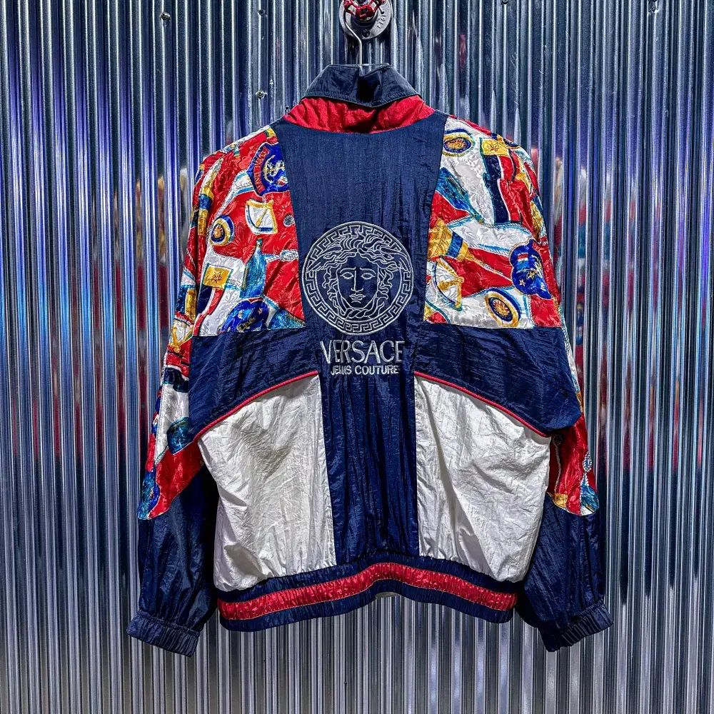 Versace Old School Big Logo Windbreaker Jacket (Domestic L) CC658