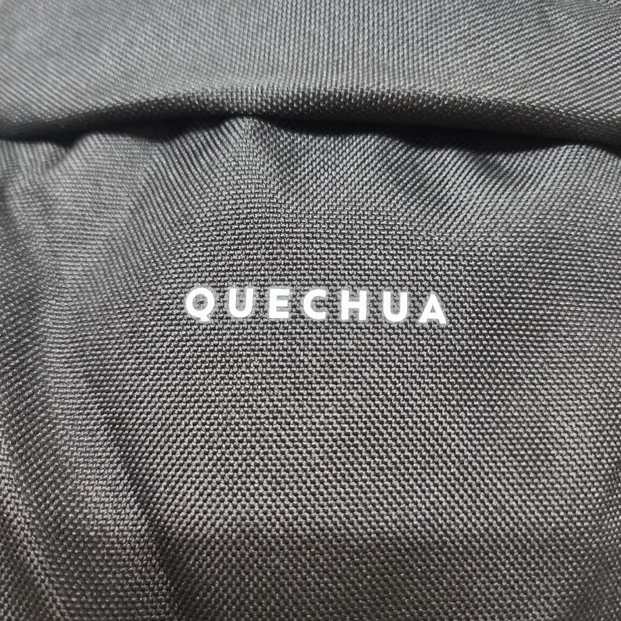 QUECHUA퀘차 백팩 10L