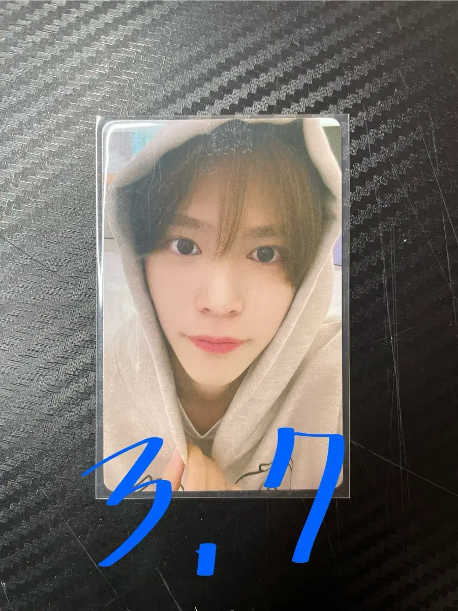 Rize eunseok yizhiyu 3rd photocard wts!