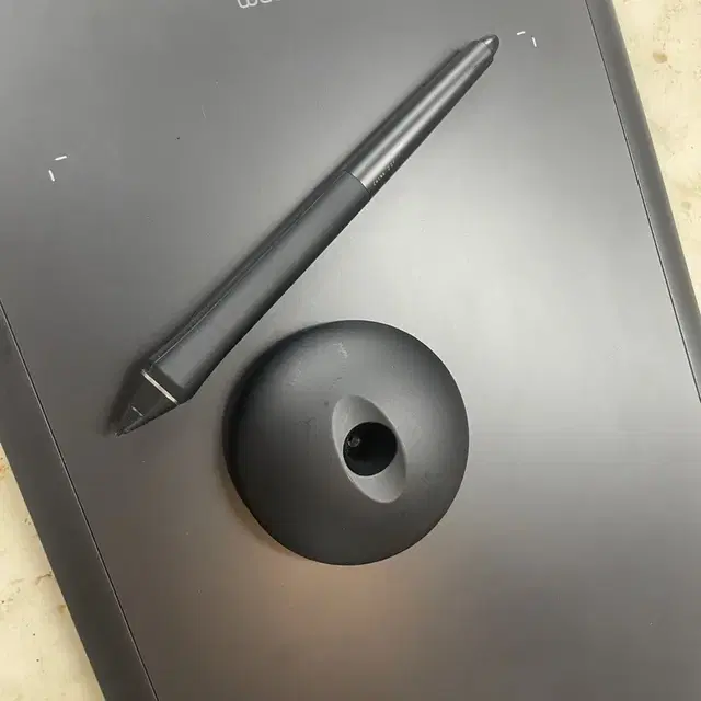 Wacom pth-660 와콤 타블렛 패드 인튜어스 프로