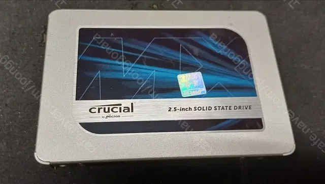 중고 ssd500g crucial