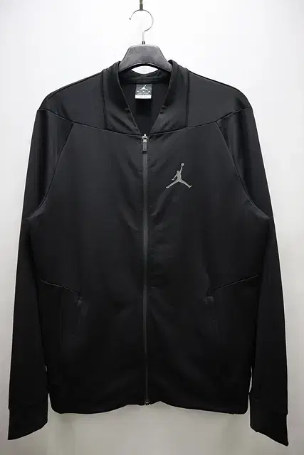 Jordan zip-up jacketLinedThin brushed wool