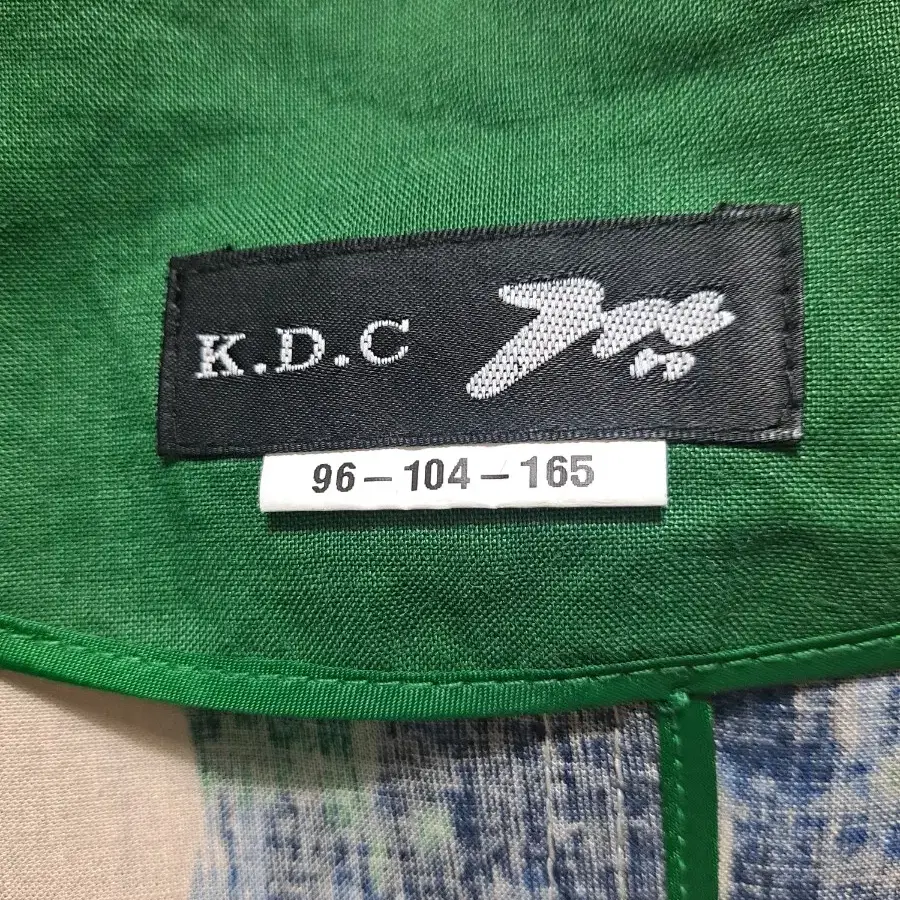 KDC 깜 롱 자켓 새옷