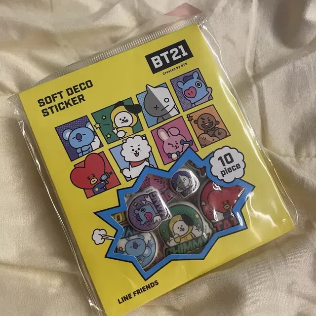 BTS/BT21 쿠션 스티커