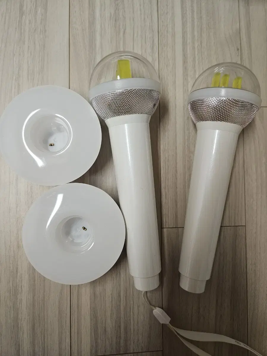 Ike2 (IU's lightstick)