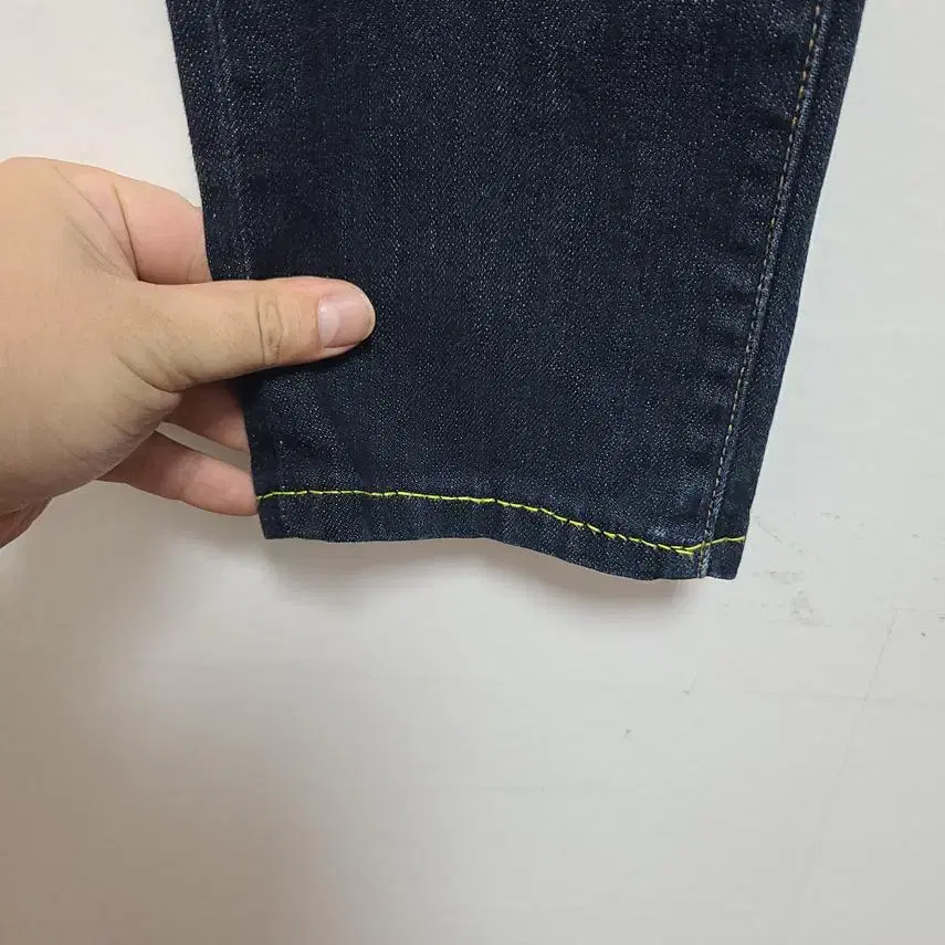 [LEVIS] 여성 데님팬츠 W27