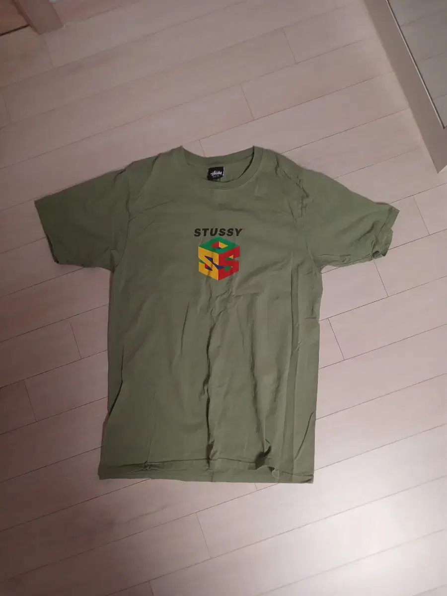 Stussy T-shirt Small sells