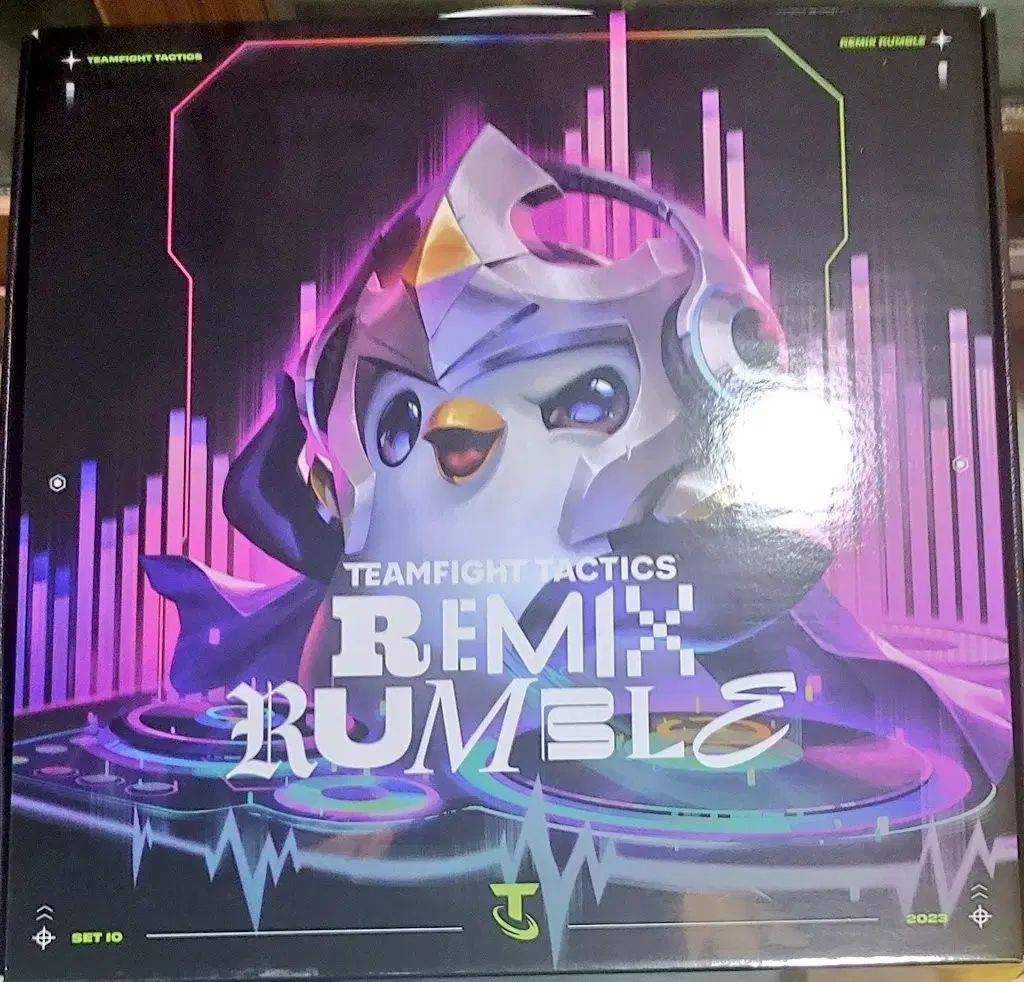 Rolce TFT RemixRumble DJ Penguin Cushion