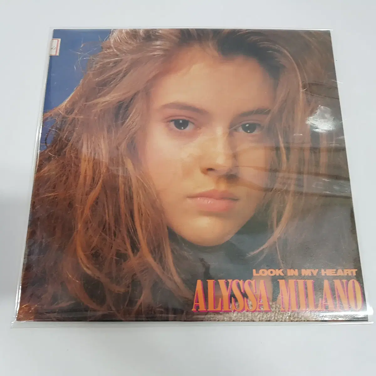 ALYSSA MILANO - Look In My Heart  LP