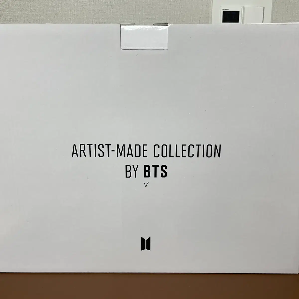 (미개봉)BTS 방탄 뷔 뮤트 보스턴백 가방 양도합니다.