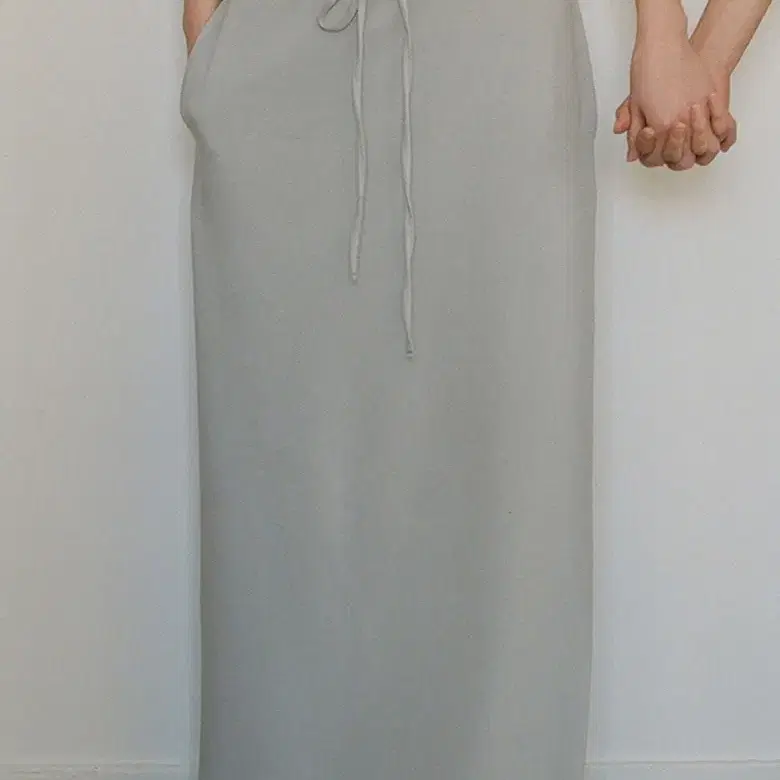 구해요엘에프엠 Drawstring Maxi Skirt -Mist Gray