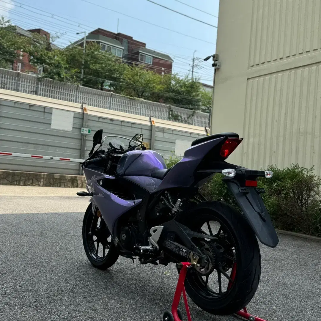 스즈키 gsx-r125 18년식 abs (이쁜 랩핑 차량!!!)