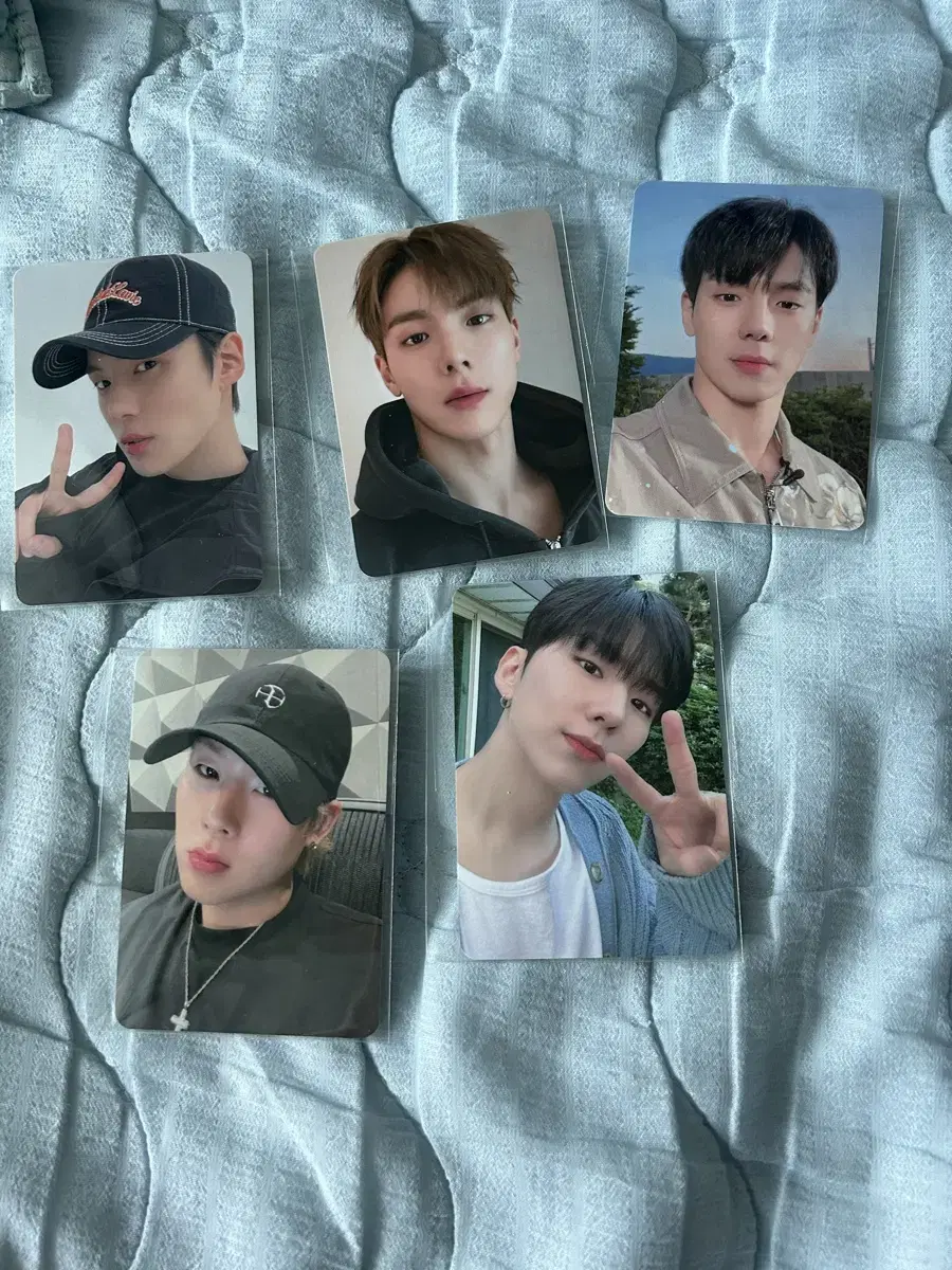 (unsealed) Monmunchx pop up monsta x photocard