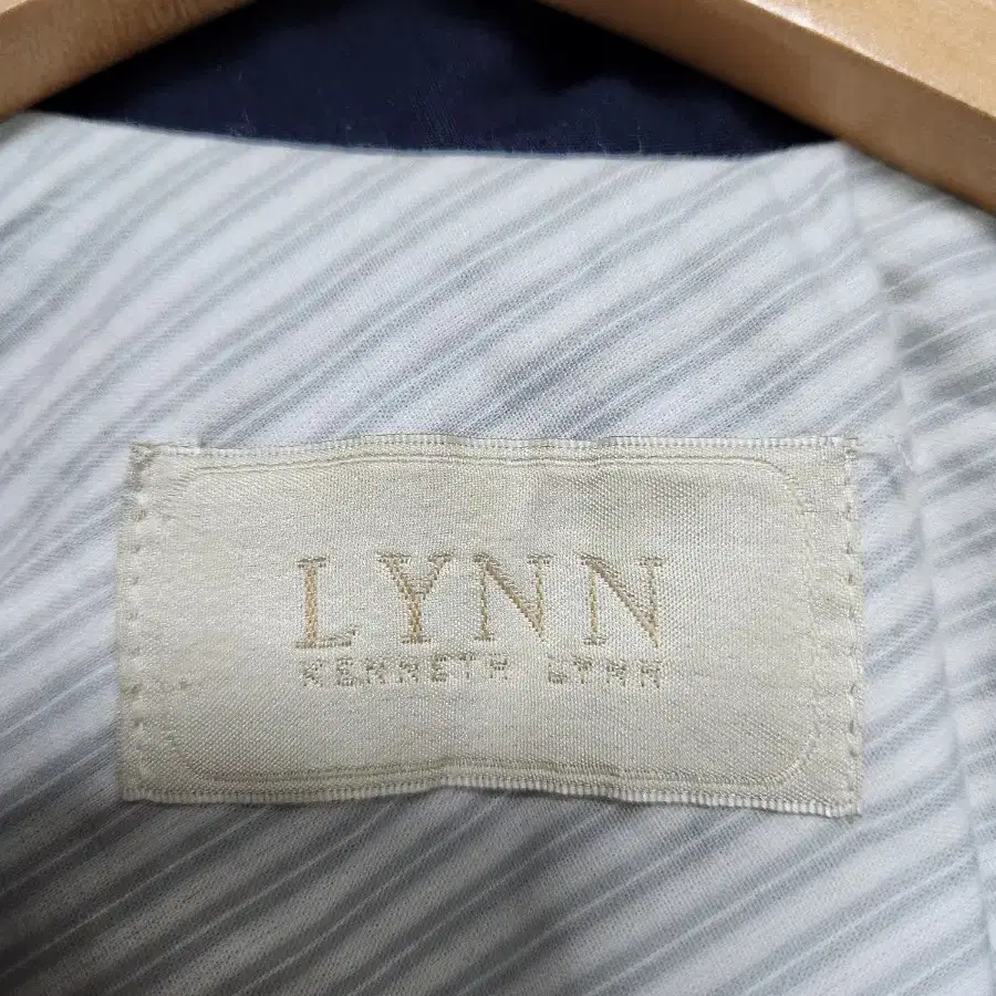 66 린 LYNN  루즈핏 맥코트