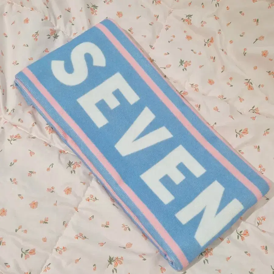 세븐틴 4기 굿즈  배스타월 카드홀더 포카홀더 등  일괄 양도