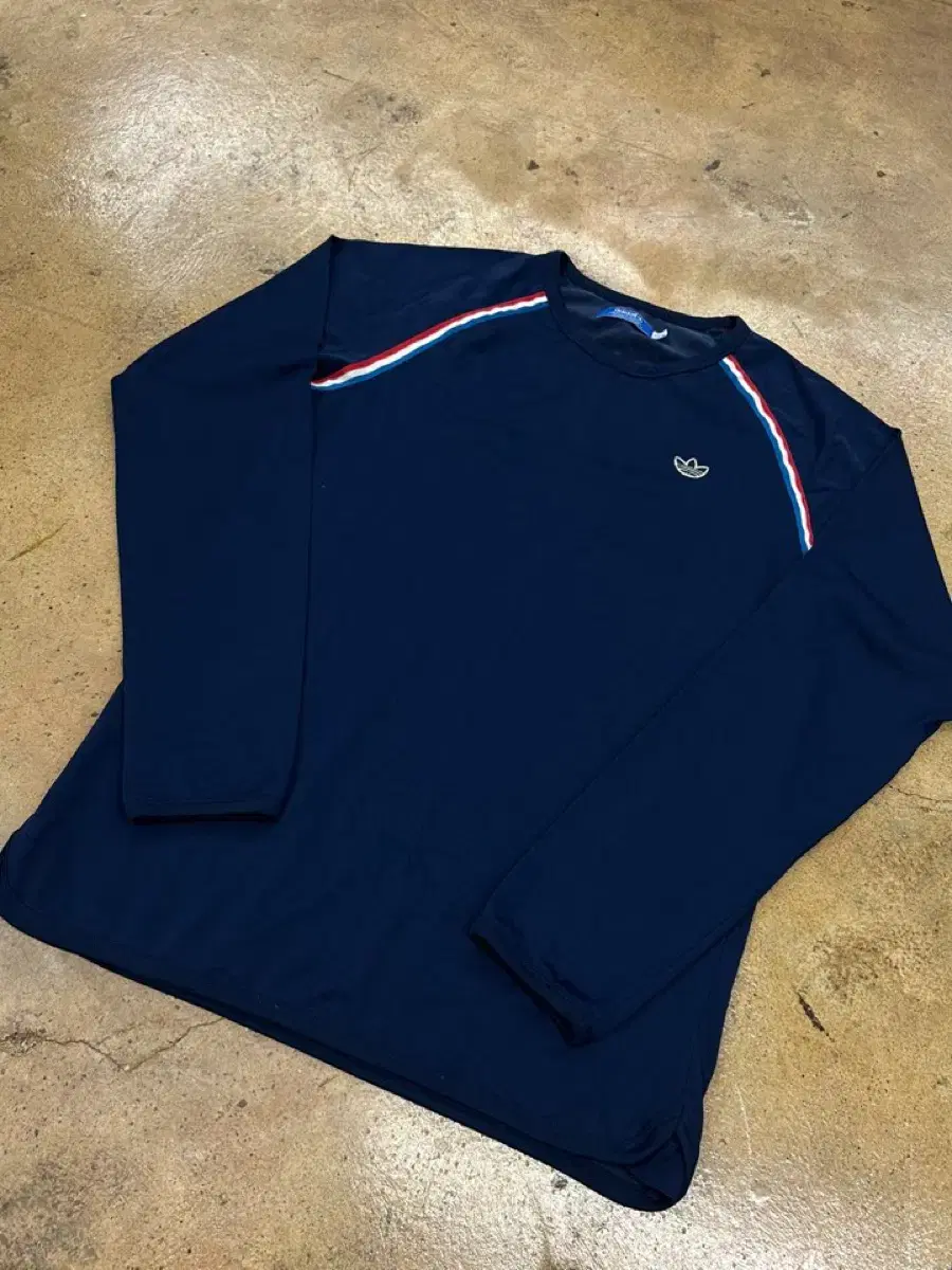 [Authentic/105] Adidas Warm Uptop Navy