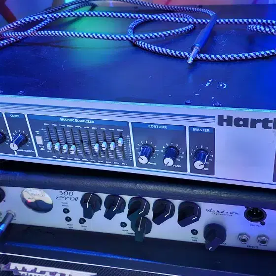 hartke ha2500 250W 헤드엠프