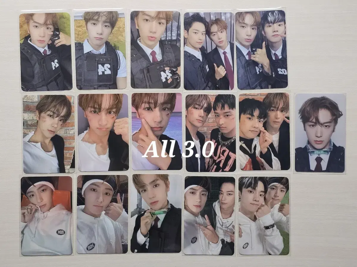 The Boyz hyunjae photocard Maverick Alpo Dragon Ball