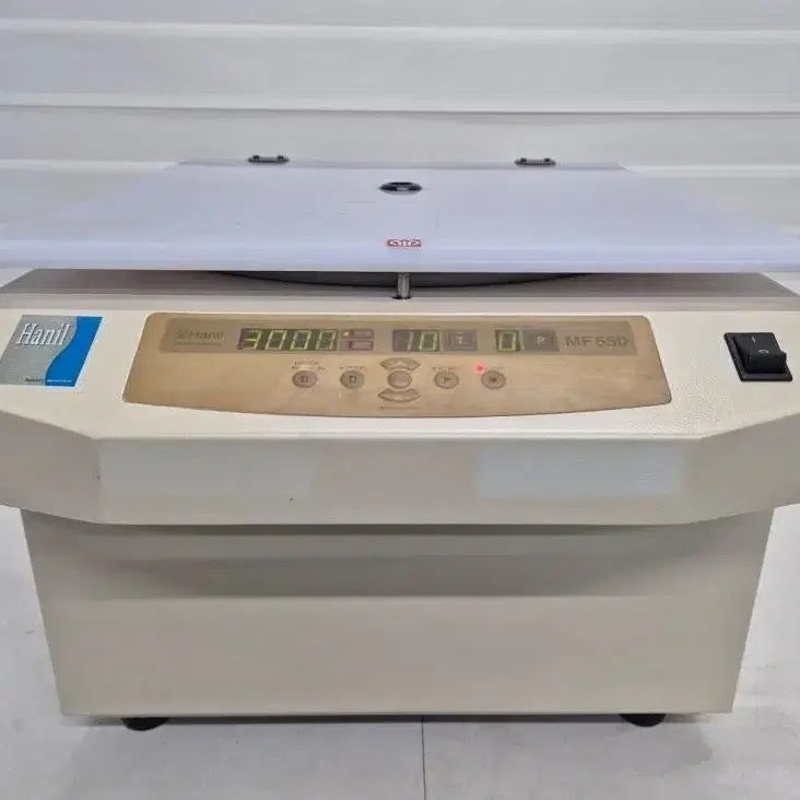 Hanil MF550 Centrifuge 한일 원심분리기