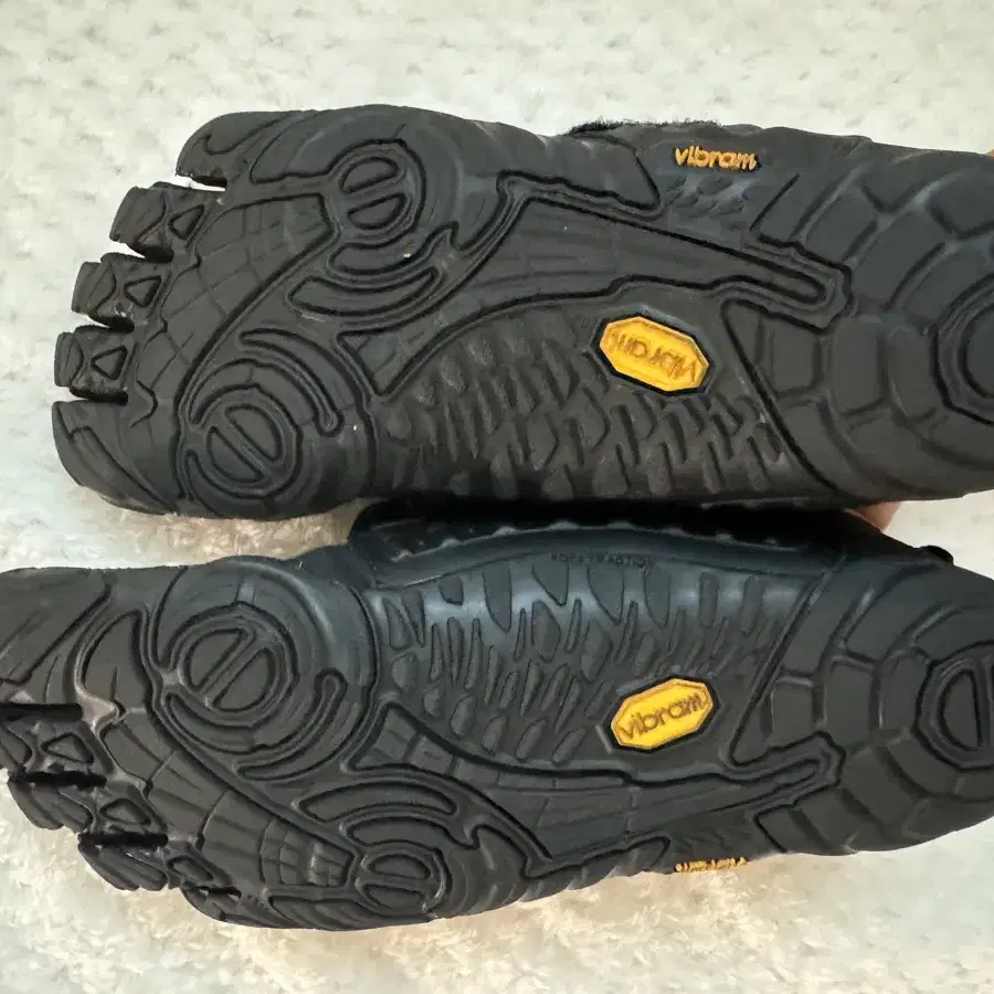 V-TRAIN 2.0(W) 비브람파이브핑거스 Vibram 36사이즈