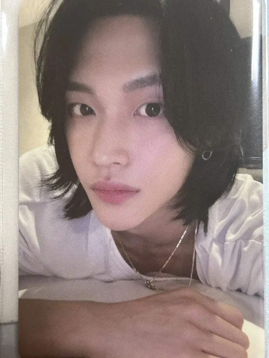 Rize wonbin bed with muu photocard