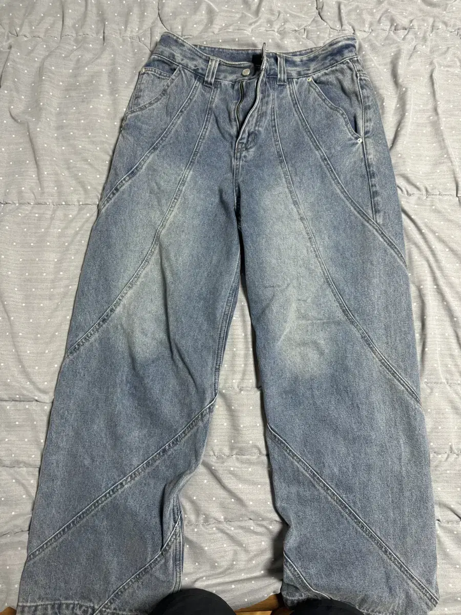 Sell jeans