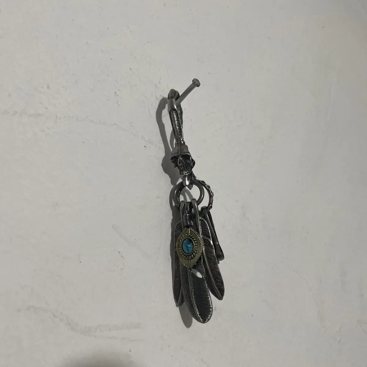 SEVEN STAR A.C skull keychain