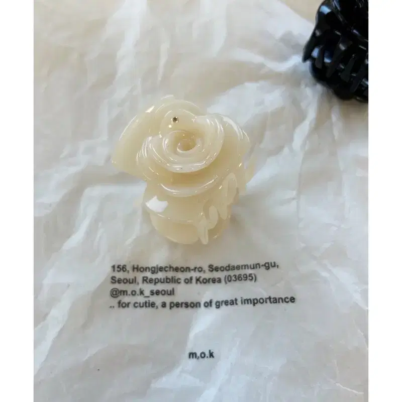 m.o.k 모크 shy rose hair pin 누디베이지