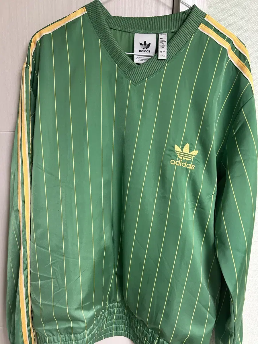 Adidas Windbreaker M