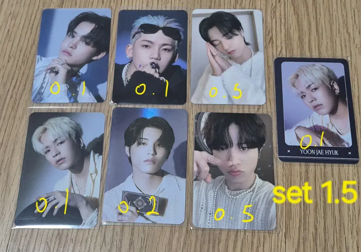 Treasure Nightgarden photocard wts