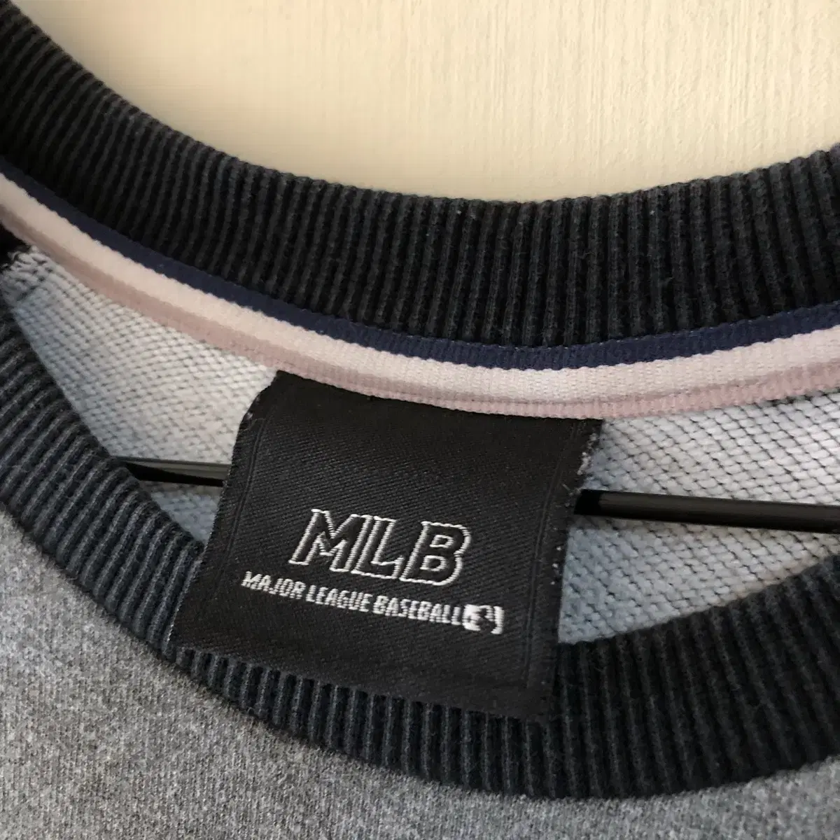 Vintage MLB charcoal raglan mtm