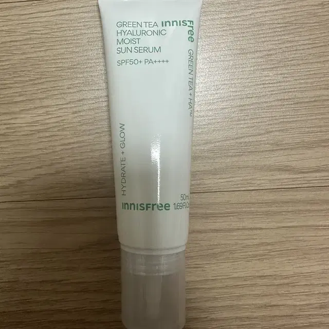 이니스프리 그린티 히알루론산 수분 선세럼(선크림)50ml