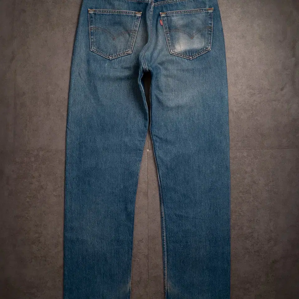 Levi's 501 Washed Denim Pants (34/36)