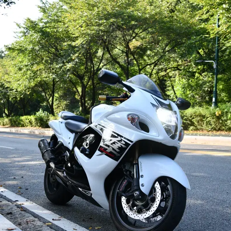 스즈키 하야부사 풀배기 gsx- 1300r 17년식 상태 최상 판매