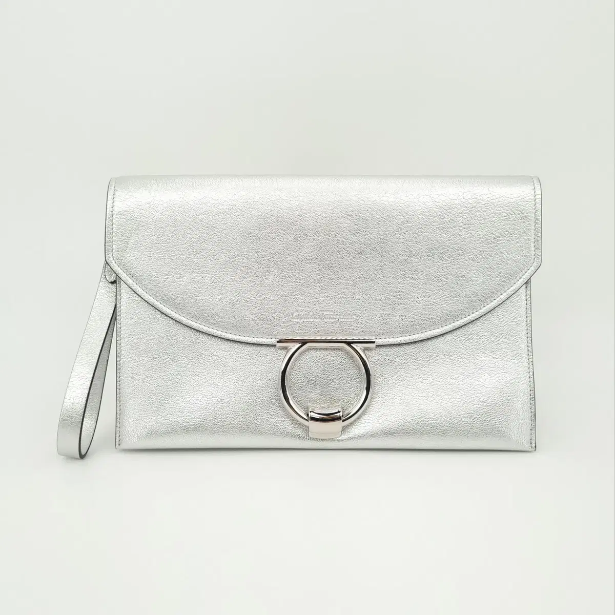 Margot clutch by Peregamo